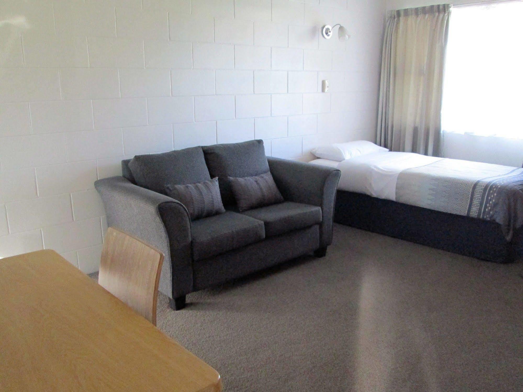 Colonial Motel Papakura Exteriér fotografie